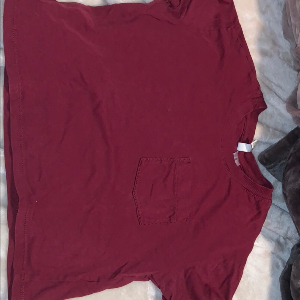 burgundy crop top